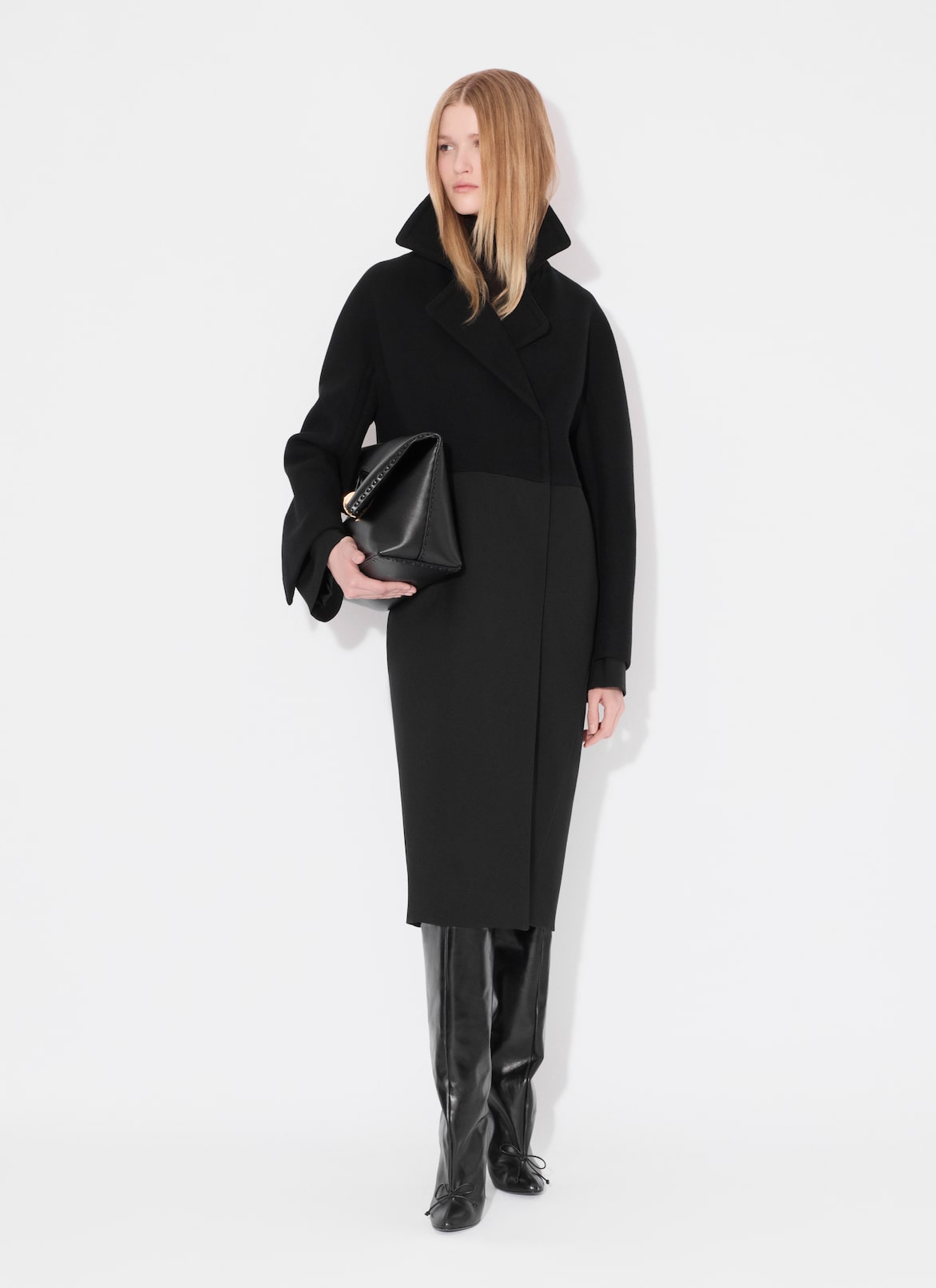 MANTEL MIT KRAGEN ALAÏA SCHWARZ MANTEL MIT KRAGEN